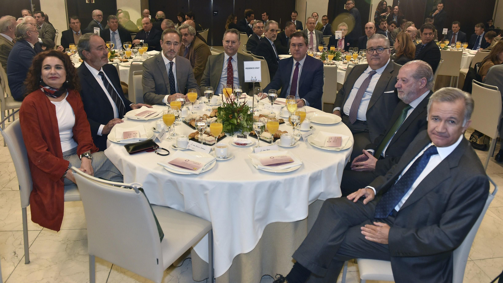 María Jesús Montero, Francisco Martín González, Felipe López, José Joly, Juan Espadas, Antonio Martín Pozo, Fernando Rodríguez Villalobos y Jorge Segura.