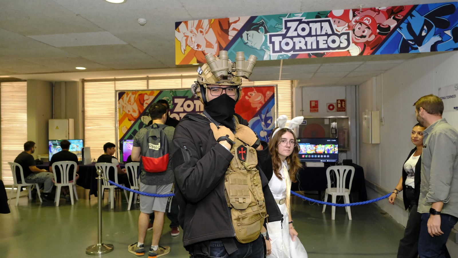 Inauguración del Salón Mangafest en el Palacio de Congresos de El Toyo, en fotos