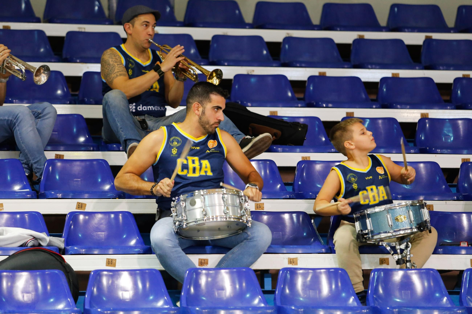Las fotos del Club Baloncesto Algeciras - Salliver Fuengirola de la Tercera FEB