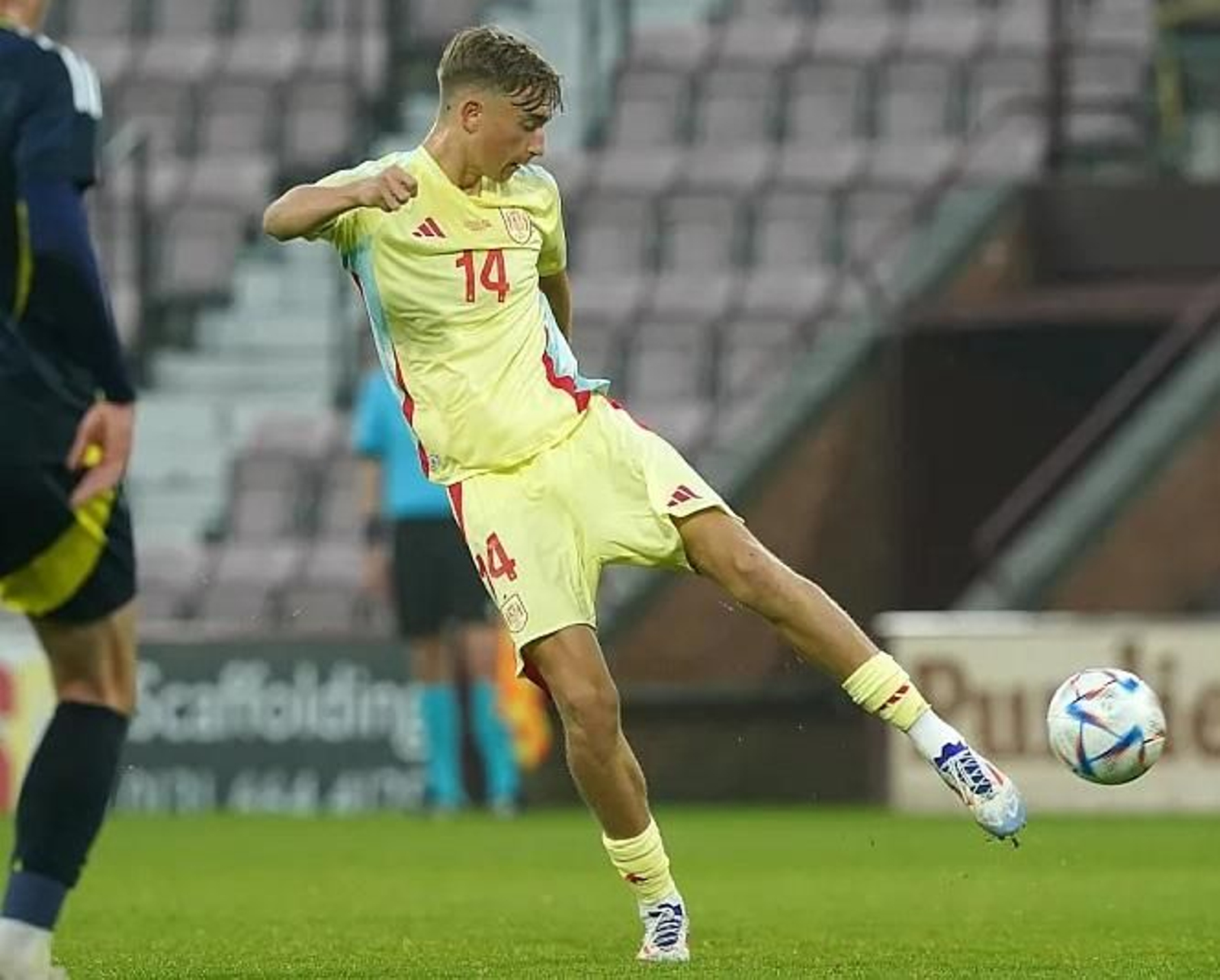 Dean Huijsen, goleador con España sub 21