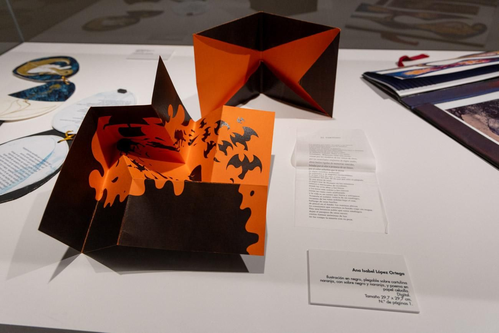 La poesía de Aurora Luque inspira la exposición 'Libros de Artista 2025'