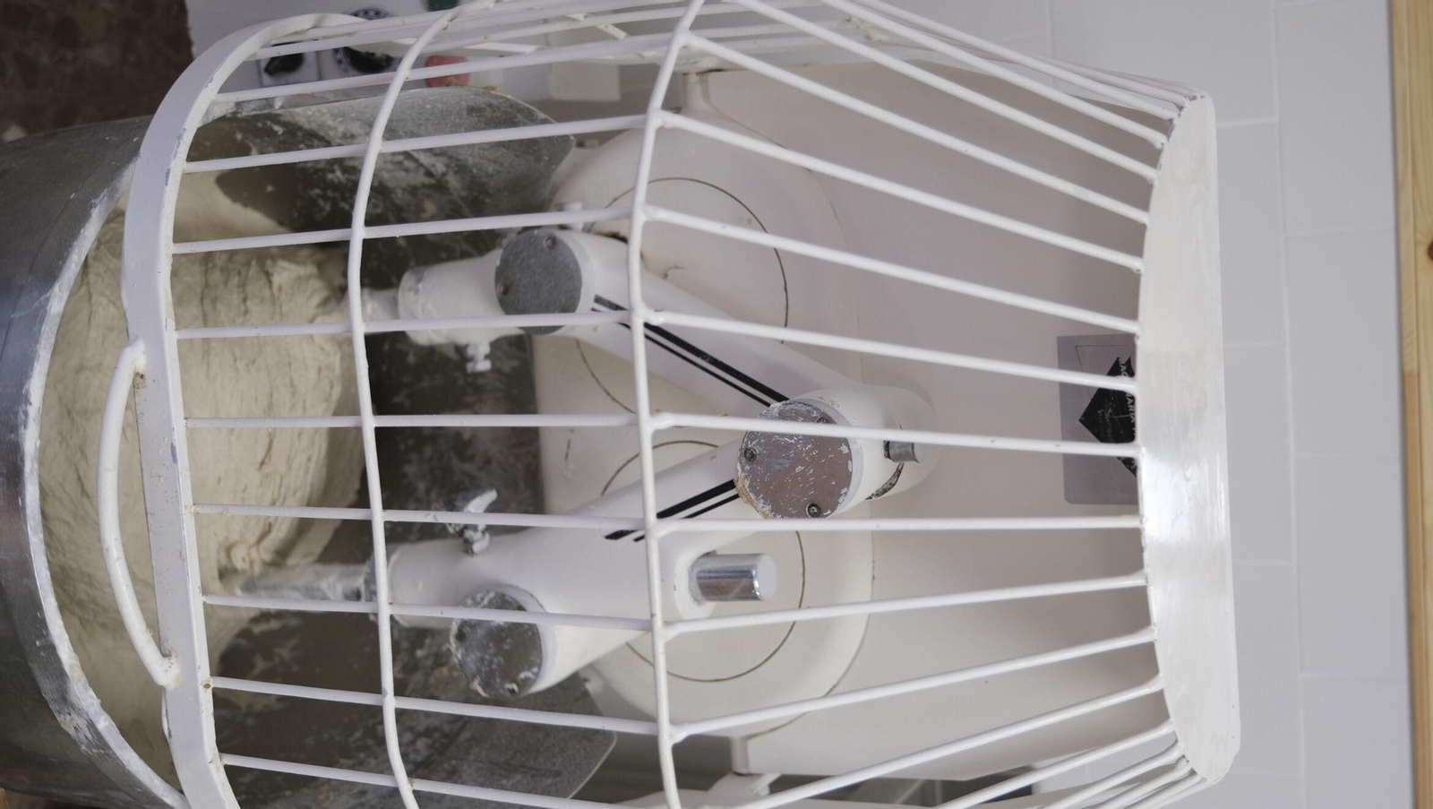 Vea cómo hacen el pan en la Panadería 'La Pelina'