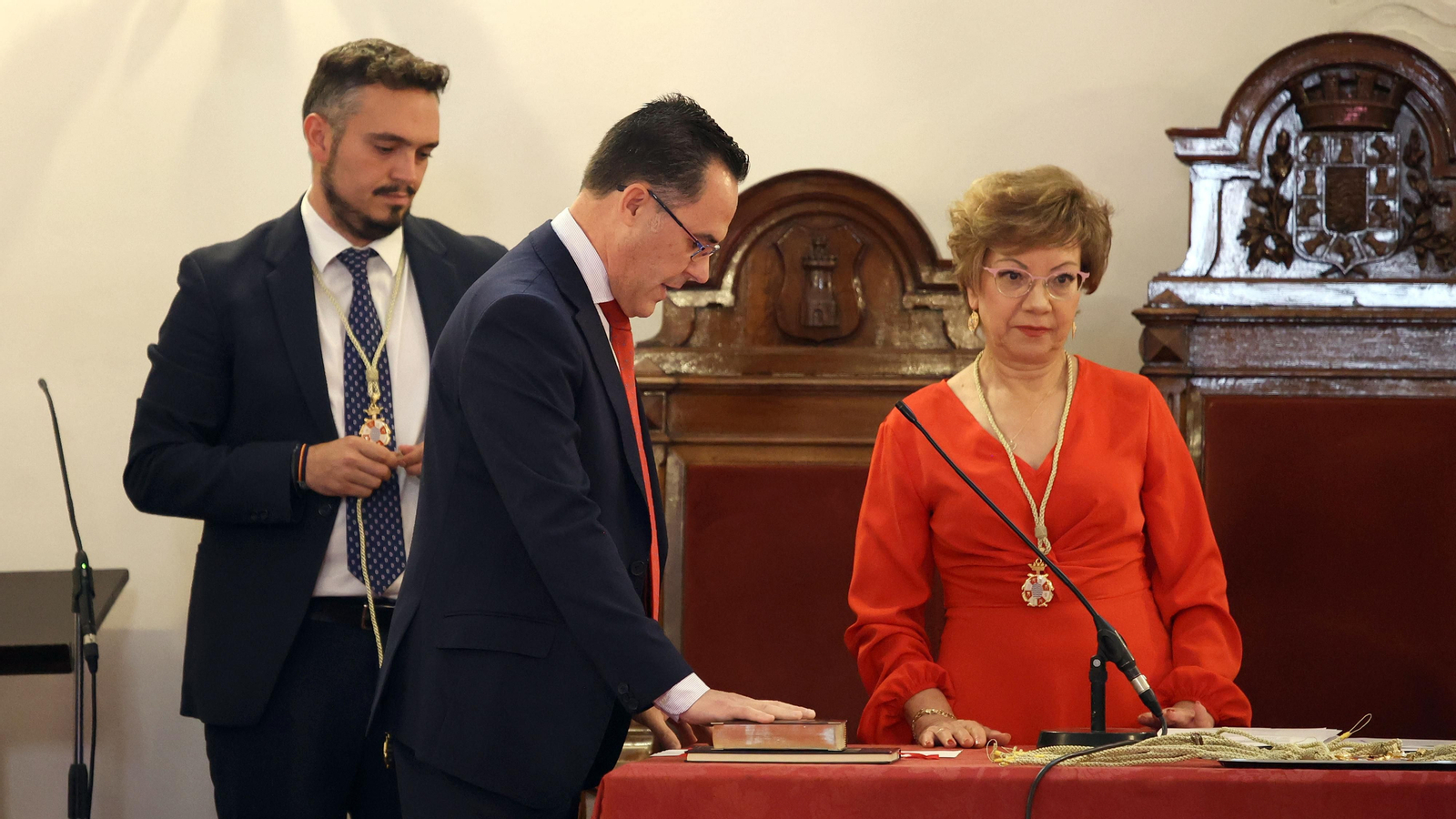 Investidura de María José García-Pelayo como nueva alcaldesa de Jerez