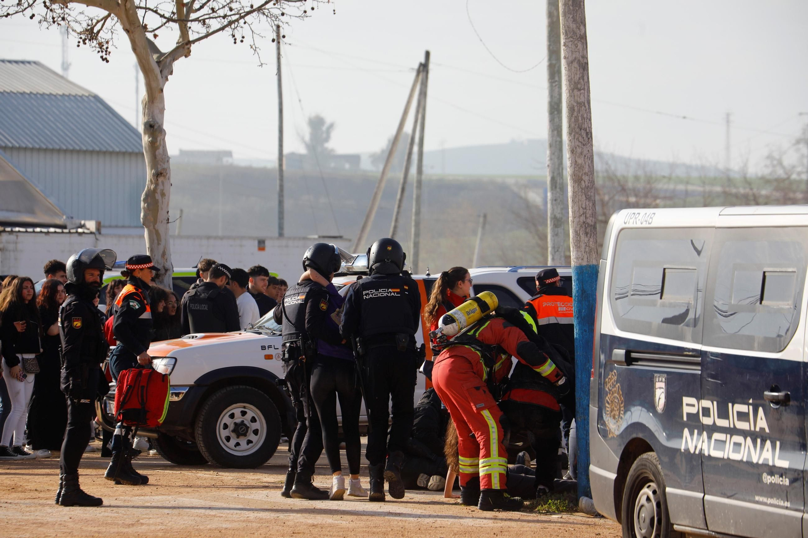 El simulacro de actuación ante una explosión en la Feria de Córdoba, en imágenes