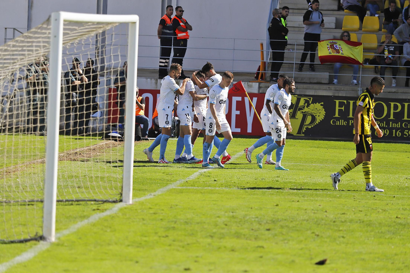 Imágenes del encuentro de Copa del Rey entre el San Roque de Lepe y el Girona