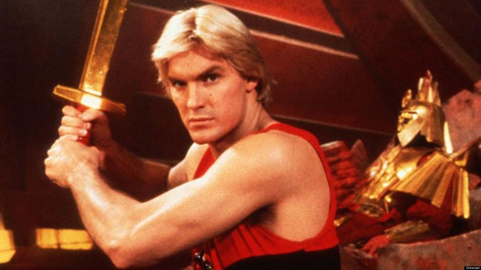 Sam Jones encarnando a Flash Gordon.