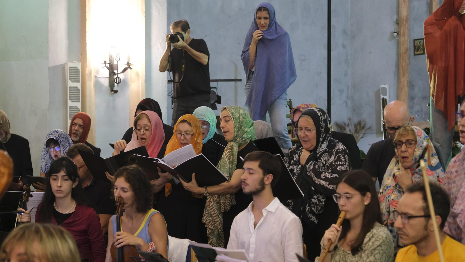 Ensayo general de la ópera de la academia musical de Vélez Blanco, en imágenes