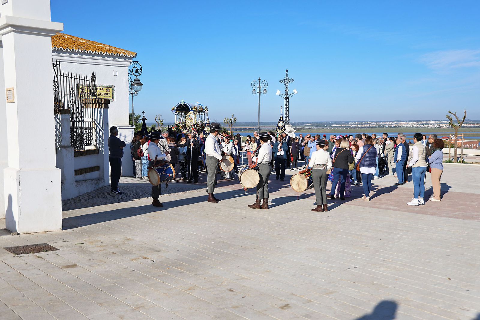 Imágenes de la salida de la Hermandad Ntra Sra de la Peña de Huelva