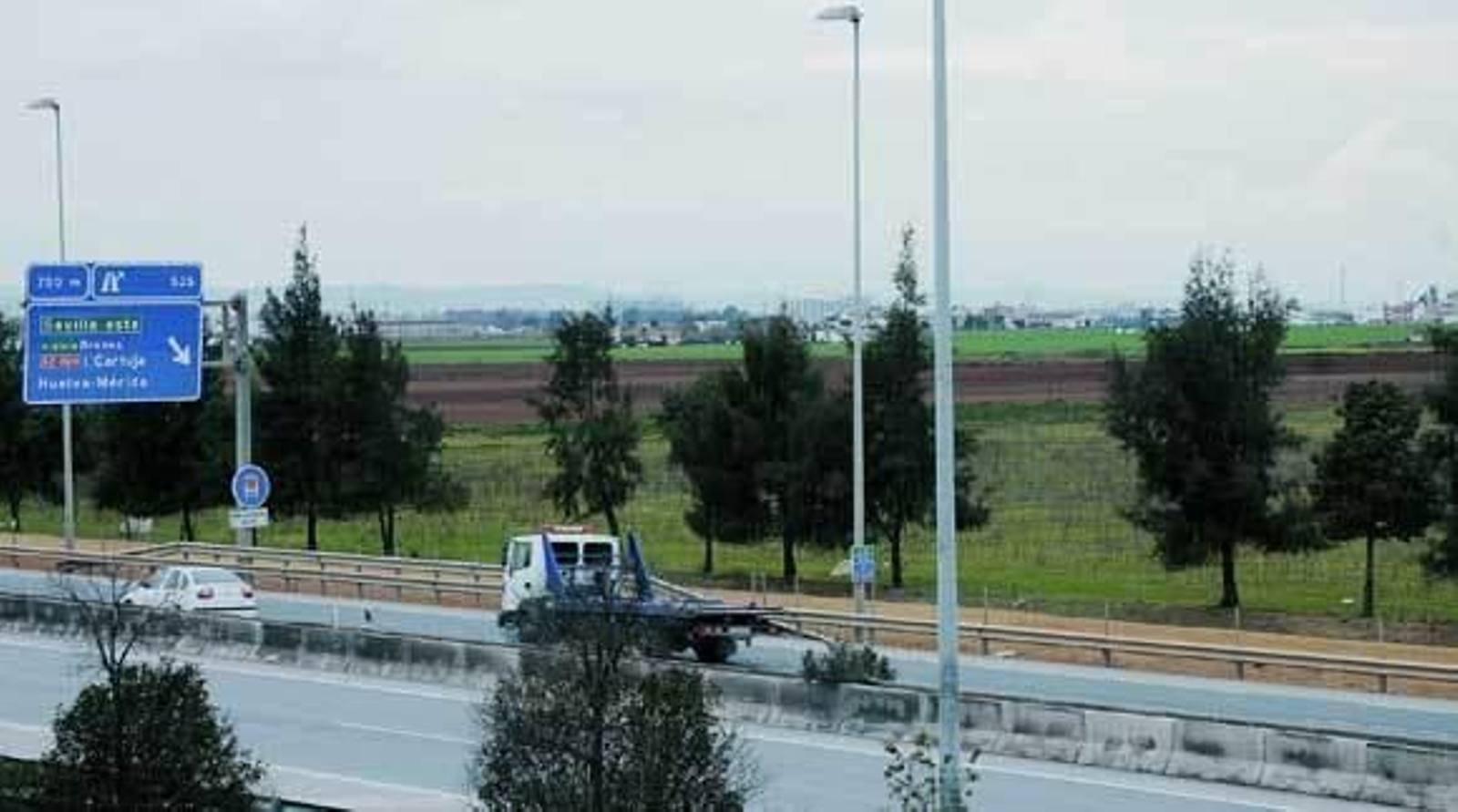 El Pleno aprueba la cesión de Fomento de la SE-20 y dos tramos de la N-630 para impulsar Ikea