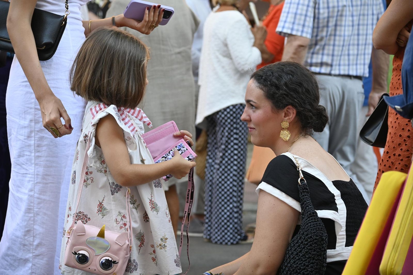 Imágenes de ambiente en el cuarto día de toros en Huelva