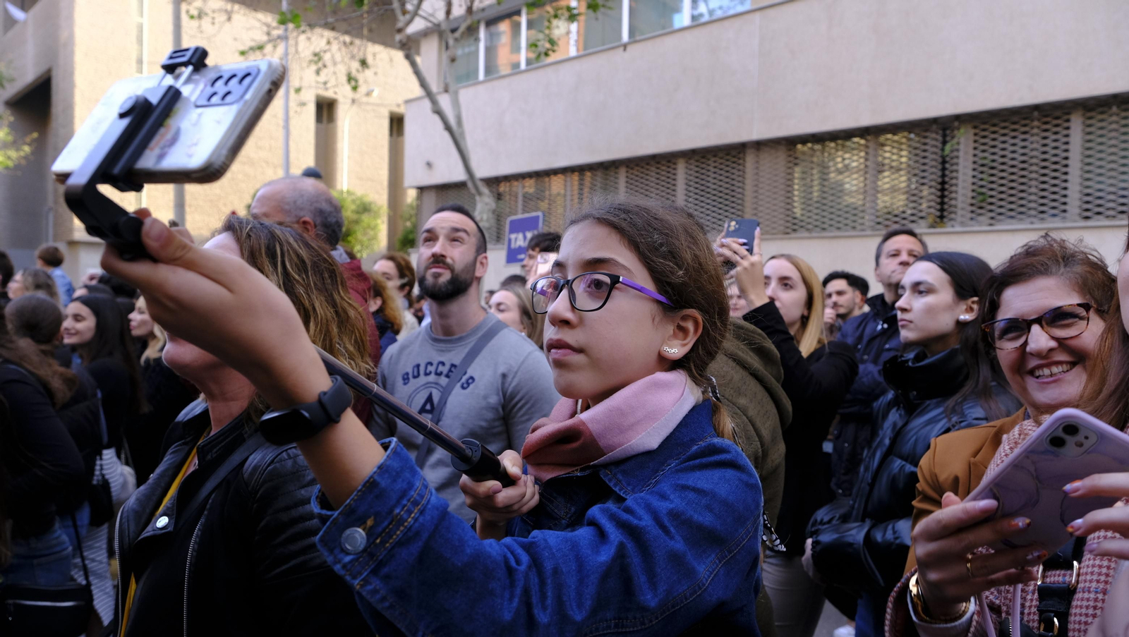 Pasión vuelve a su Iglesia de Santa Teresa azotada por la lluvia