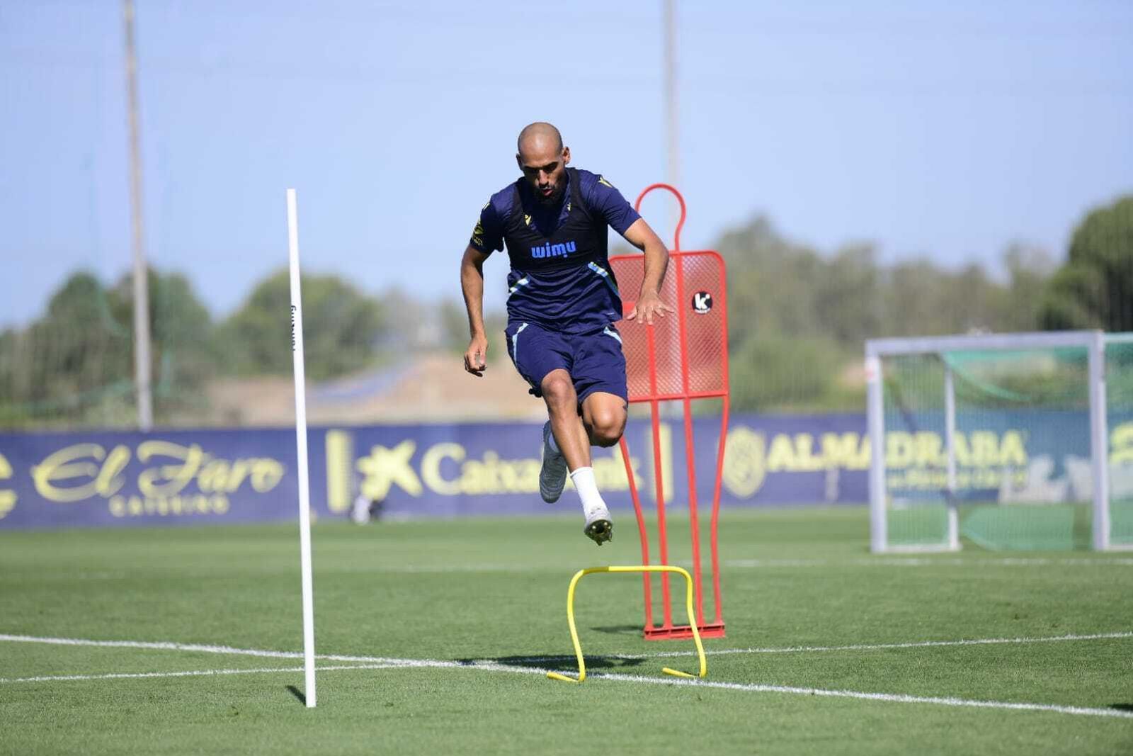 El ex central del Cádiz, Fali.