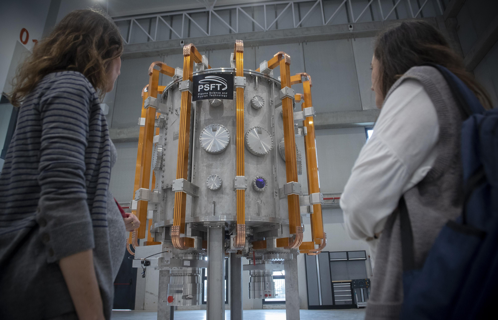 Imágenes de la presentación de Tokamak Smart