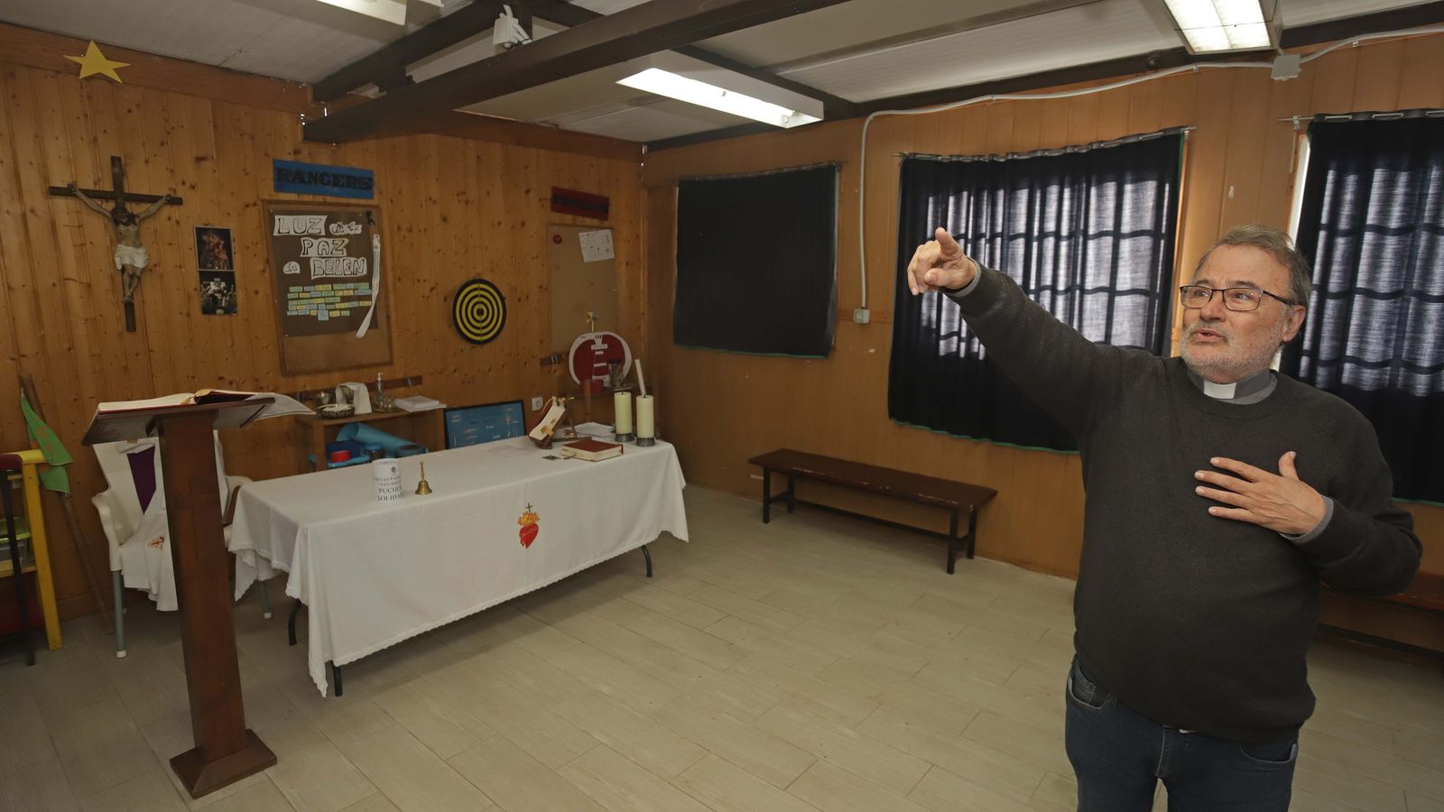 Fotos de los desperfectos en la parroquia de San Miguel en Algeciras