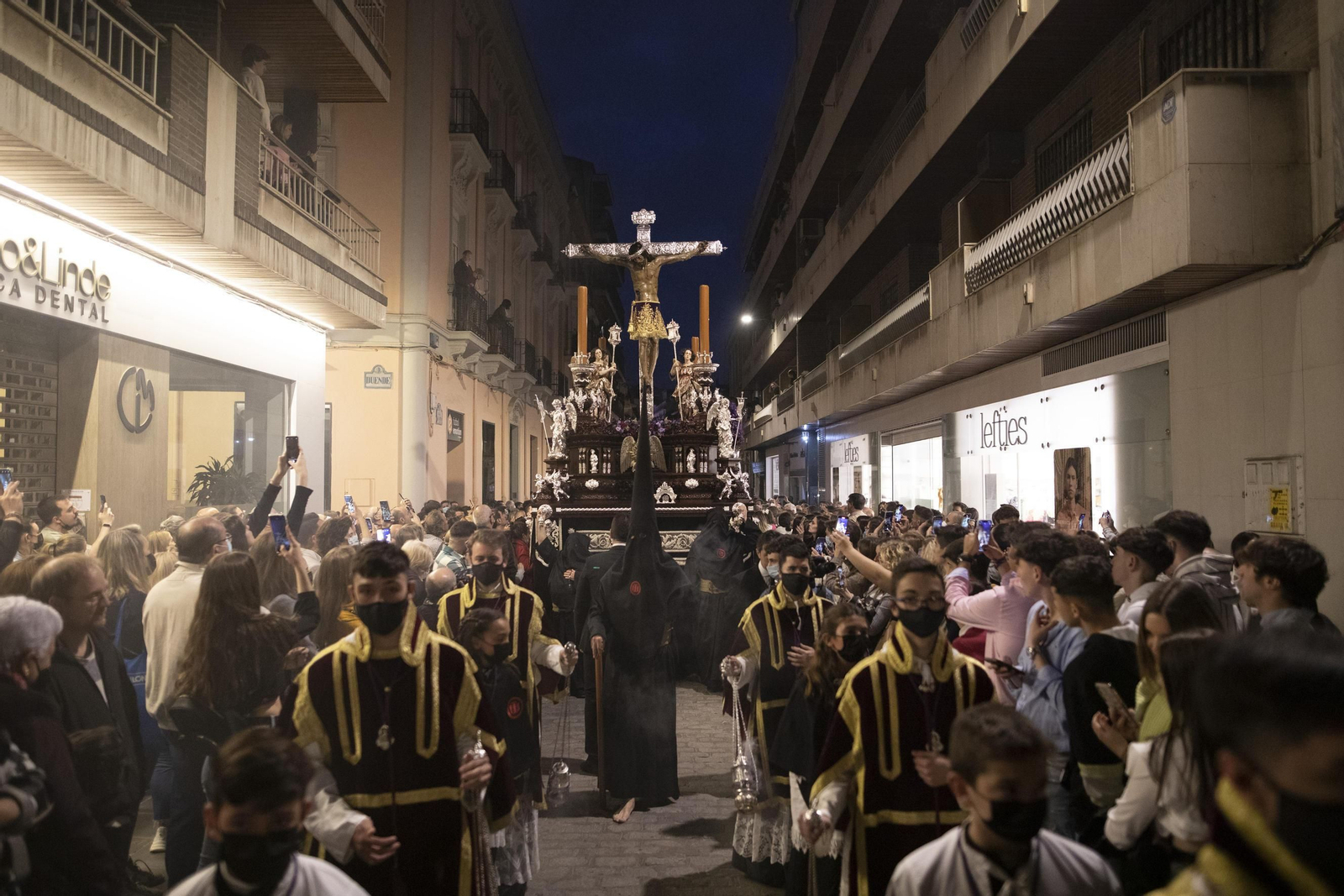 Fotos del Cristo de San Agustín en el Lunes Santo de la Semana Santa de Granada