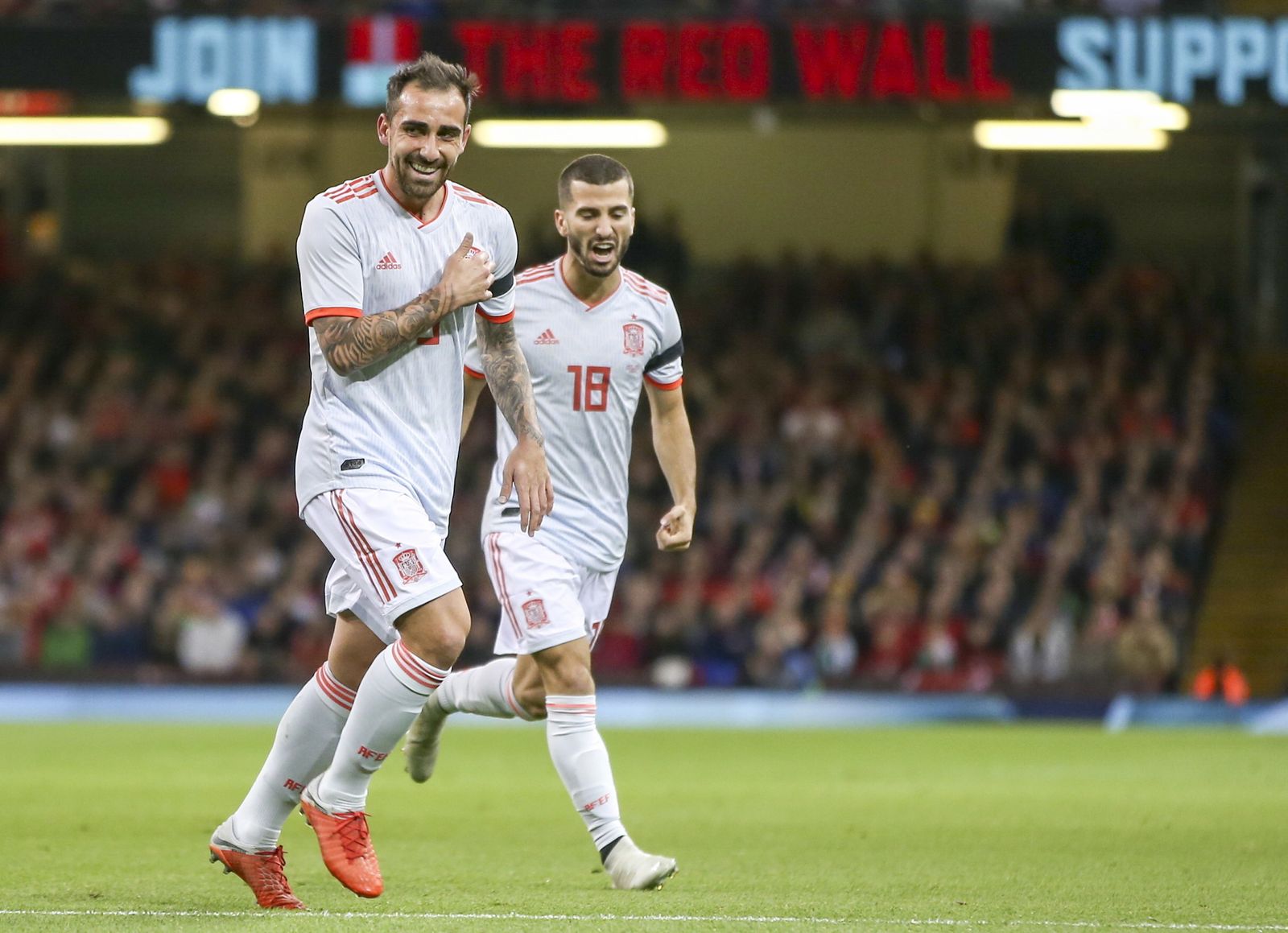 El amistoso entre Gales y España, en imágenes