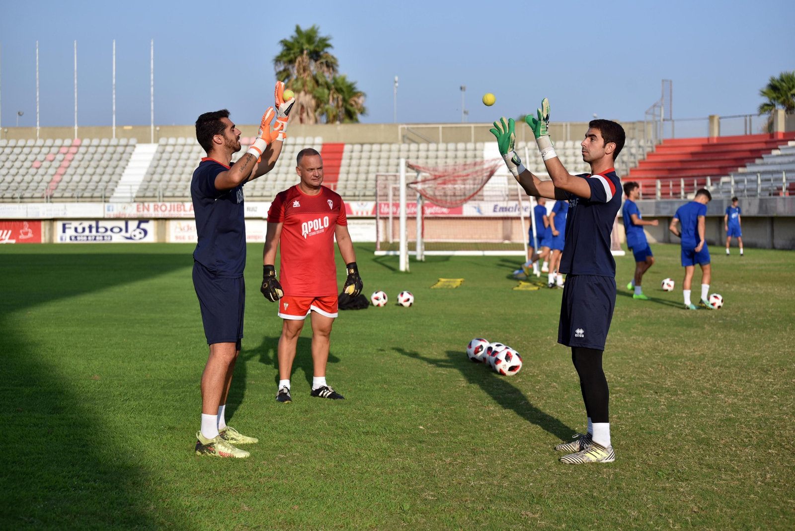 Romero y Barroso se ejercitan juntos en un entrenamiento.