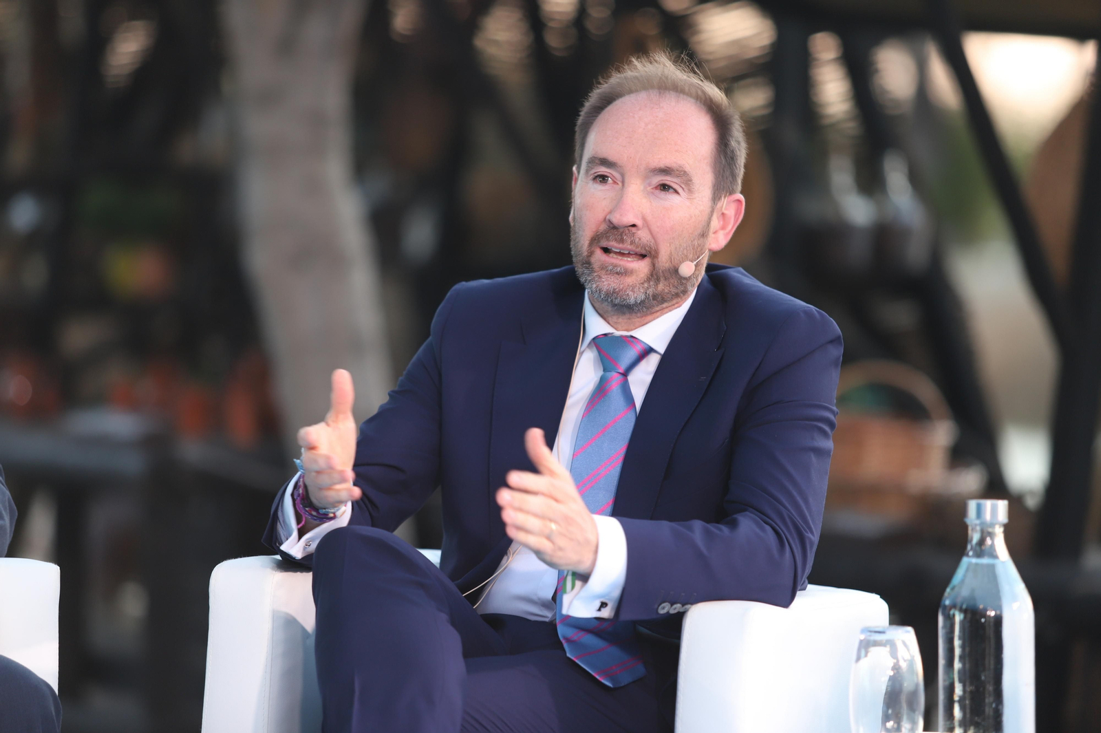 Imágenes de la mesa redonda del X aniversario de la Fundación Atlantic Copper