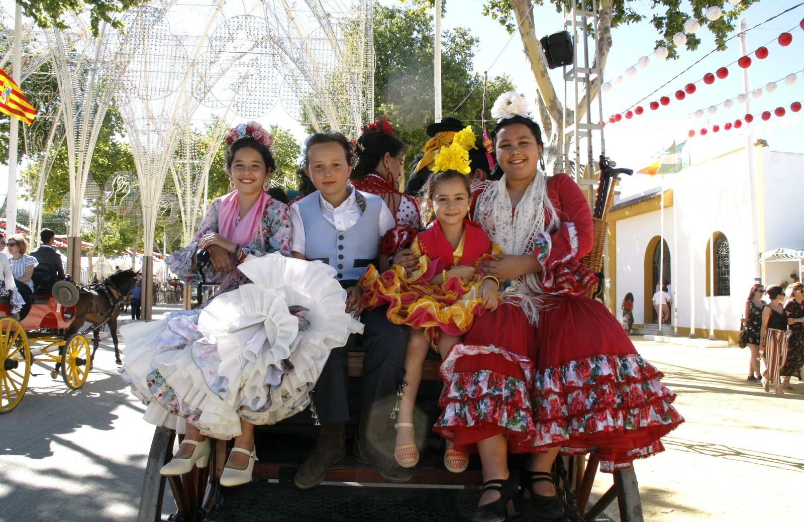 El paseo de caballos, donde también se agradeció que no hubiera masificaciones, dejó momentos y estampas tan simpáticas como esta.