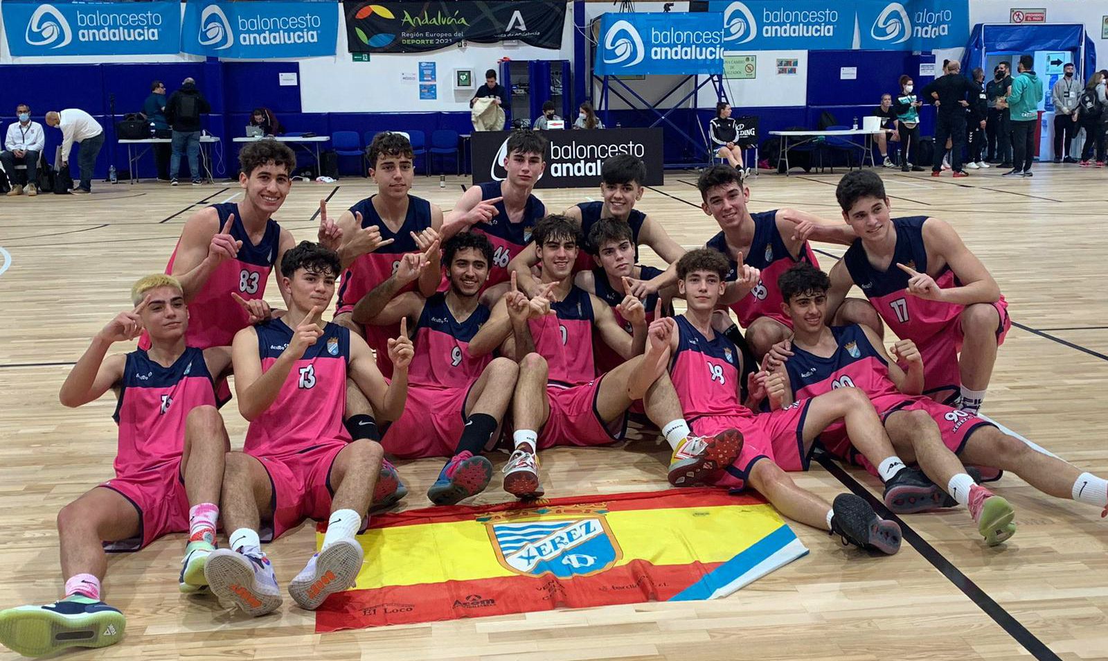El equipo junior del Xerez CD celebra su pase a cuartos.