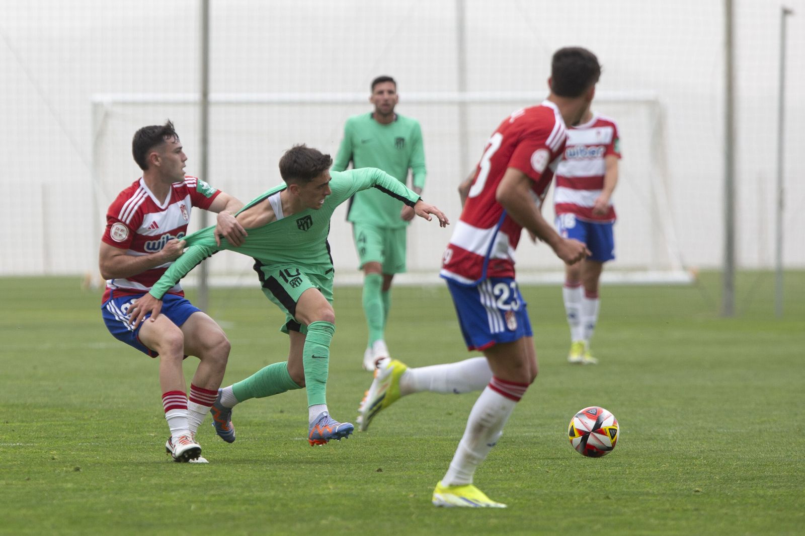 Las mejores imágenes del Recreativo Granada - Atlético de Madrid B