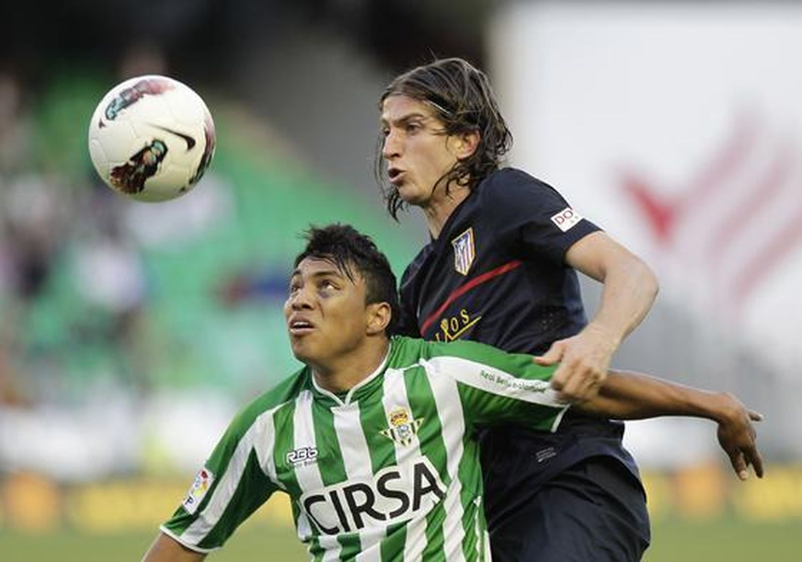 El Betis iguala con el Atlético de Madrid en el Benito Villamarín tras un final del partido loco (2-2). / Antonio Pizarro