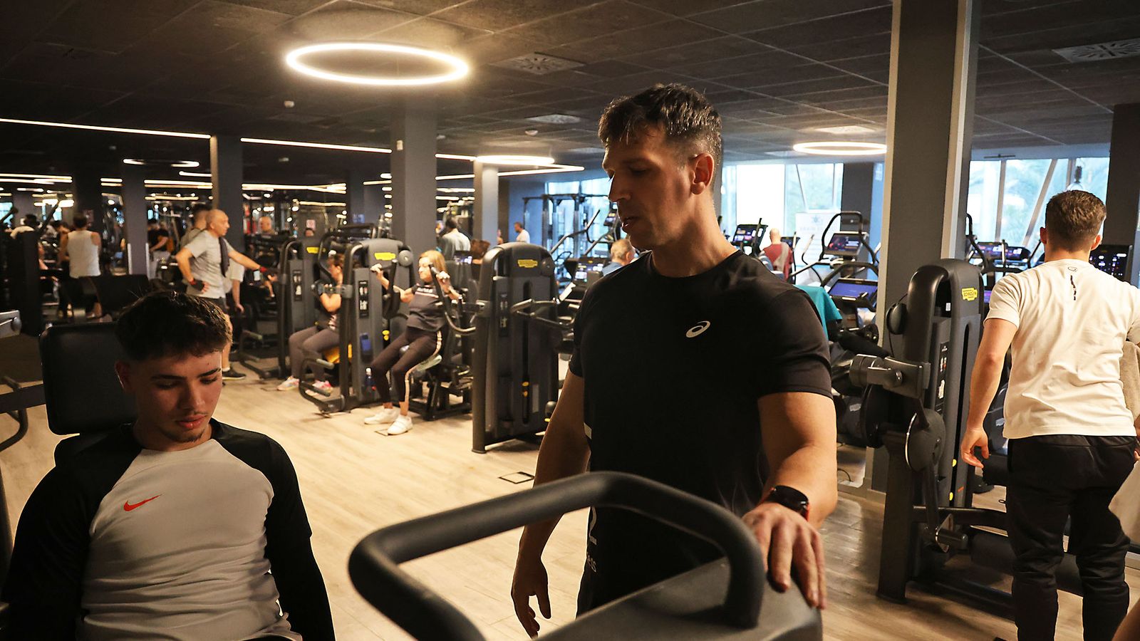 Sergio Bello García, técnico fitness y entrenador en O2 Wellness Huelva.