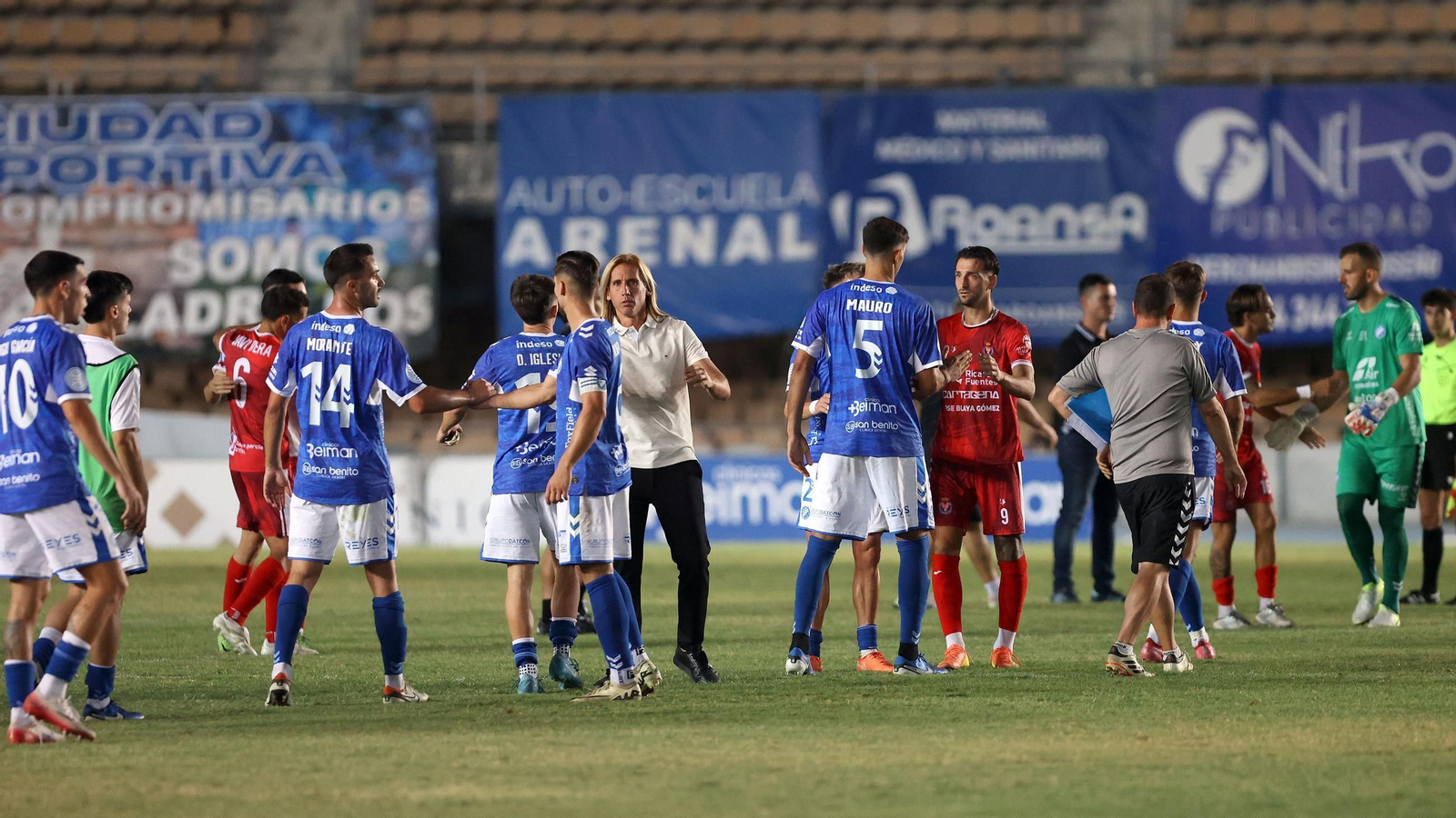 Imágenes del Xerez DFC y la Deportiva Minera en Chapín