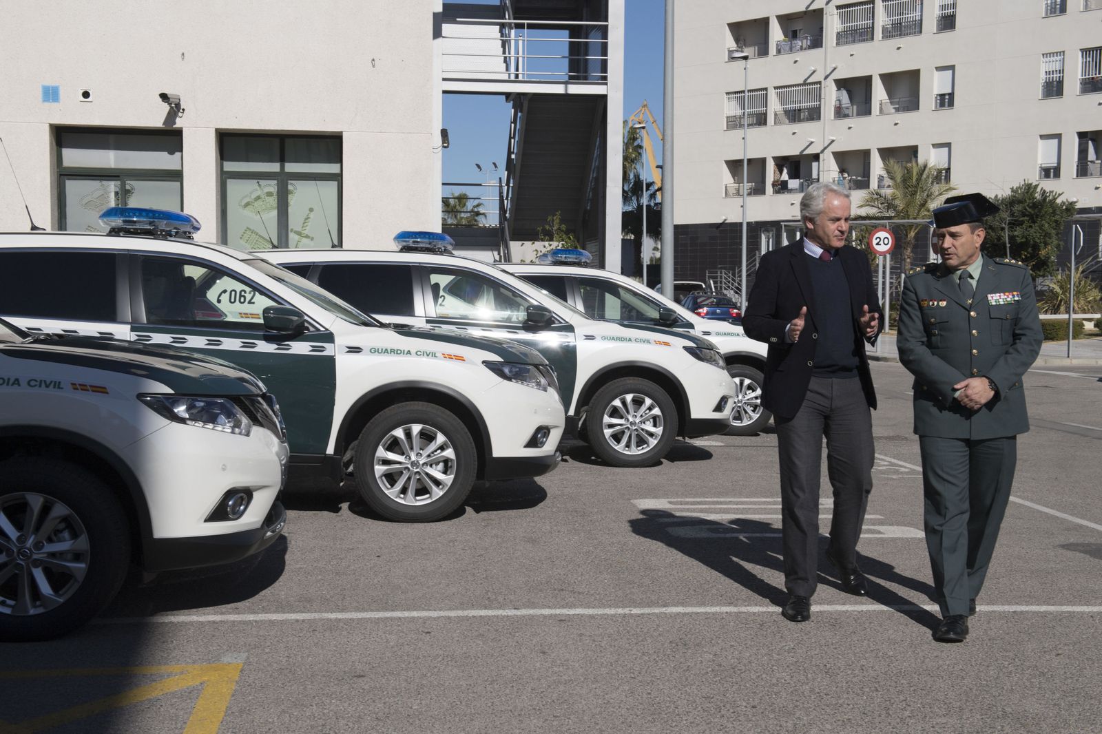 La Guardia Civil estrena parque móvil en Cádiz