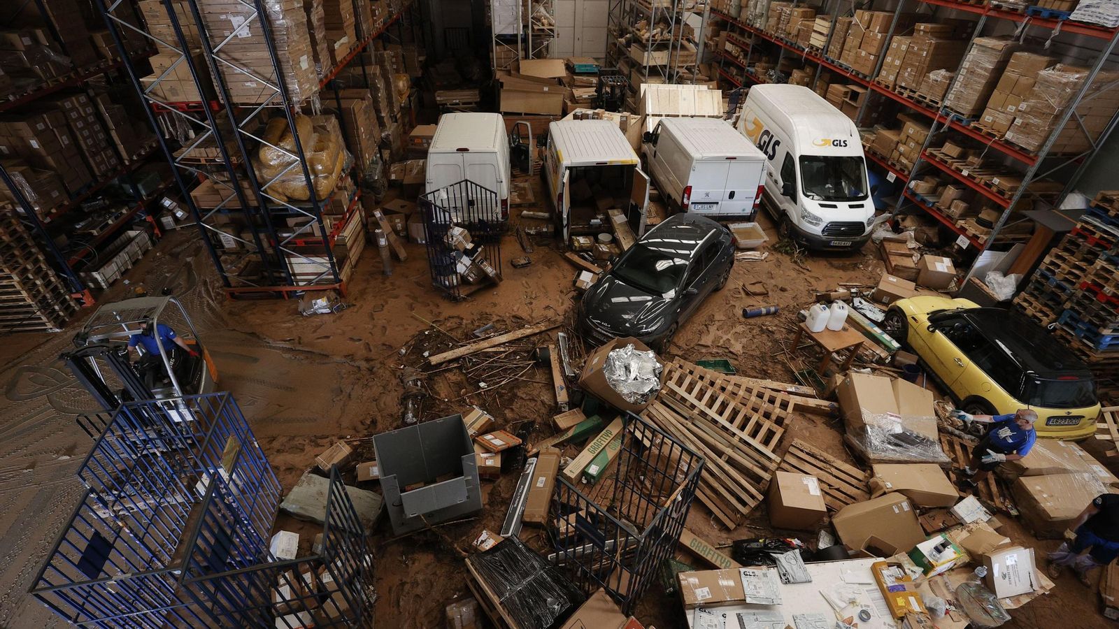 Valencia trata de recomponerse