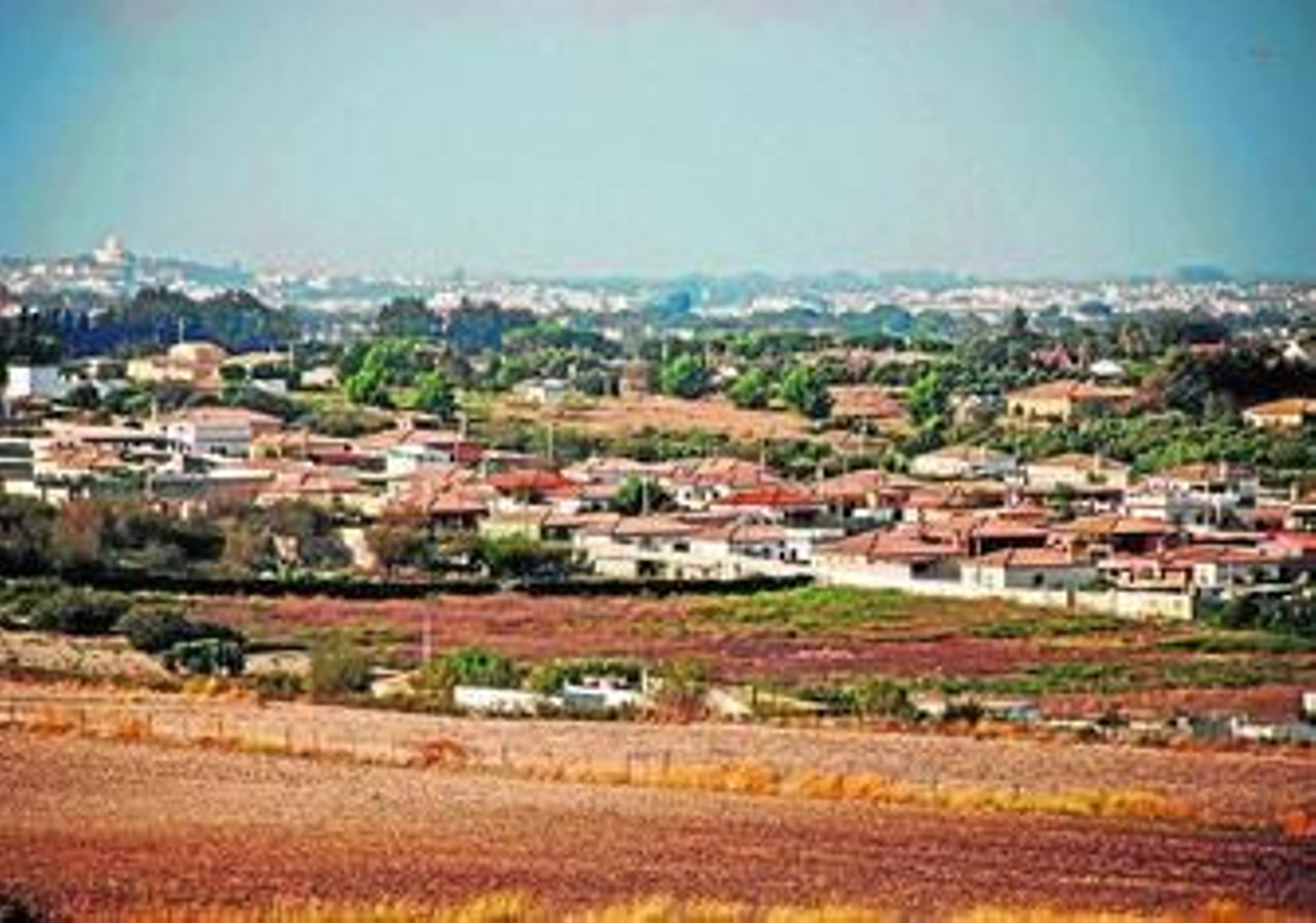 Imagen de un núcleo de viviendas ubicado en el extrarradio.