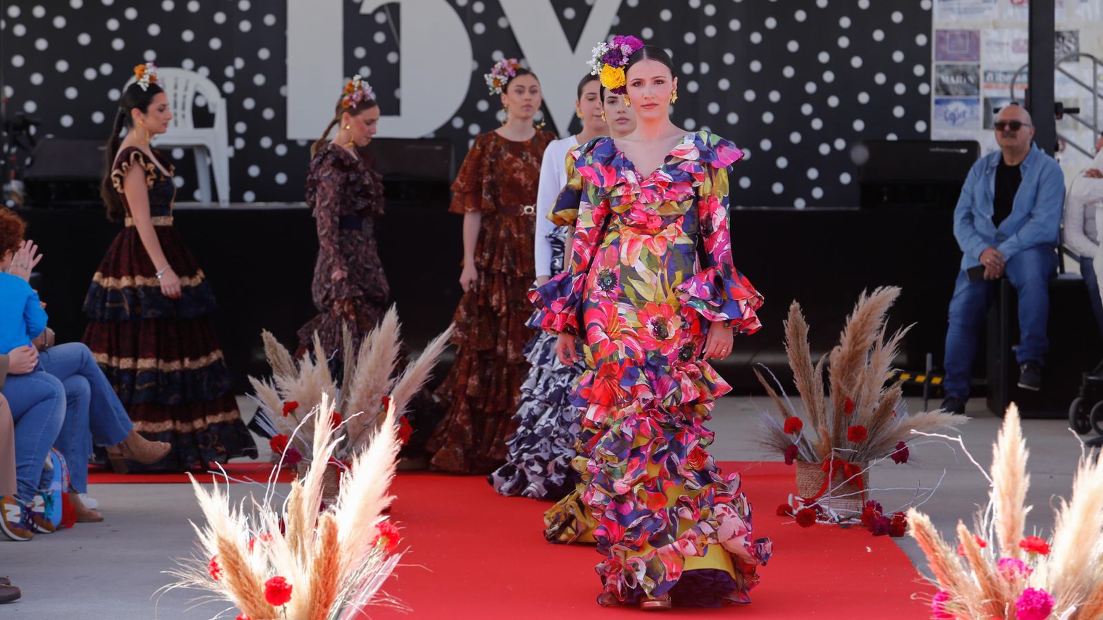 Las imágenes de la Pre-feria los 15V  en Los Barrios