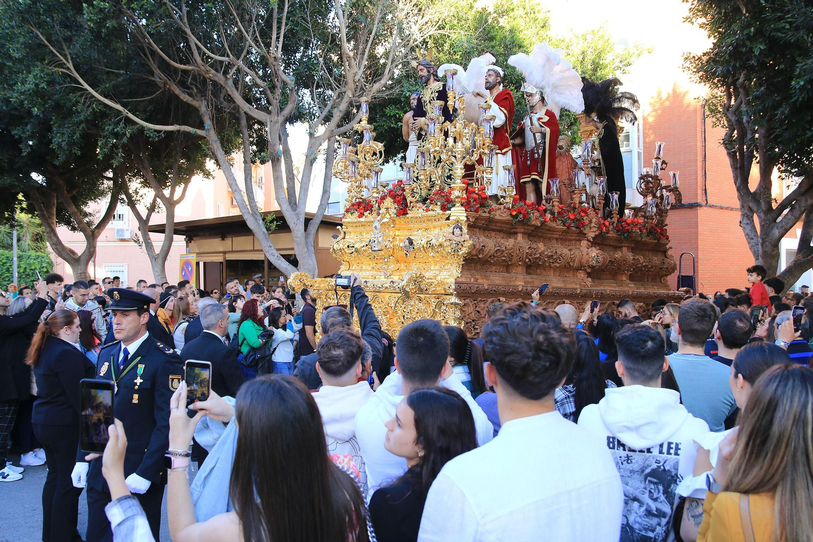 La procesión de la Macarena, en imágenes
