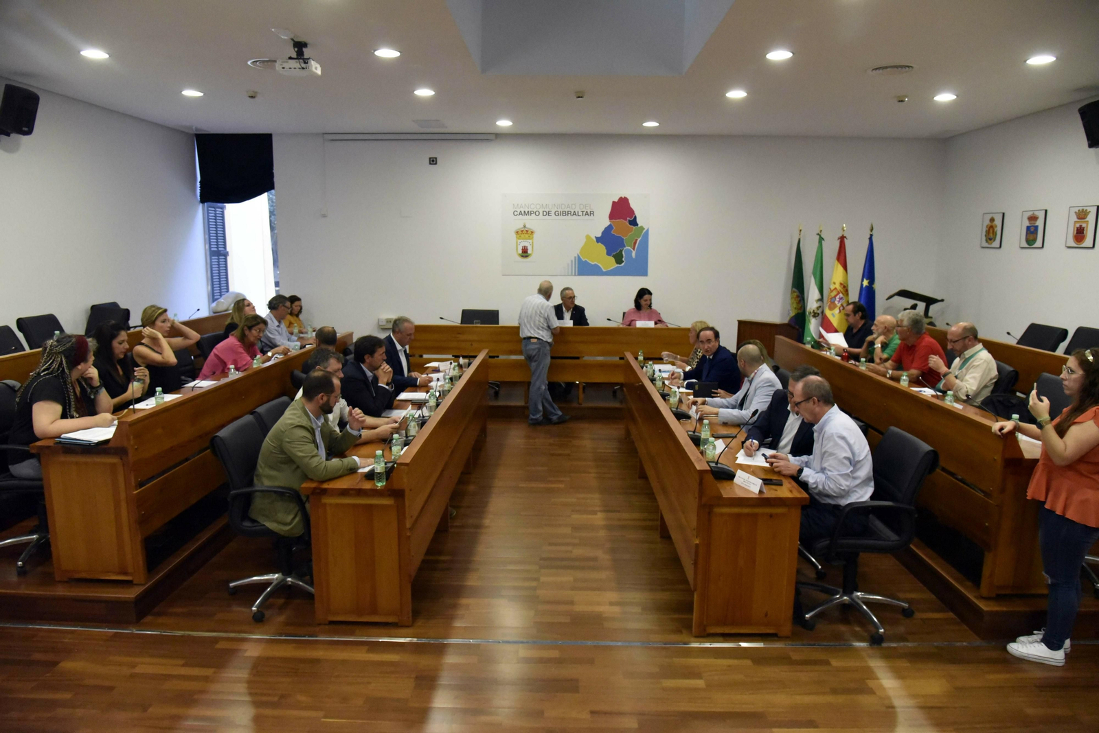 Los integrantes del Consejo Económico y Social, este martes.