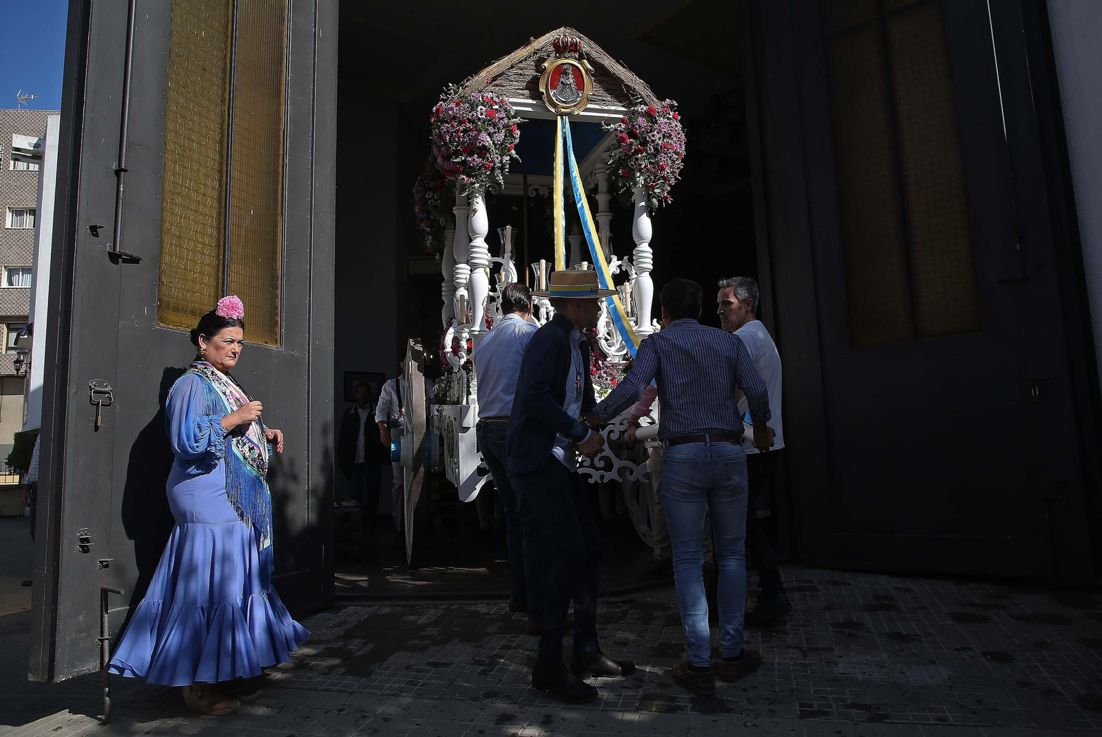 El comienzo de la peregrinación de la Hermandad del Rocío de Algeciras, en imágenes