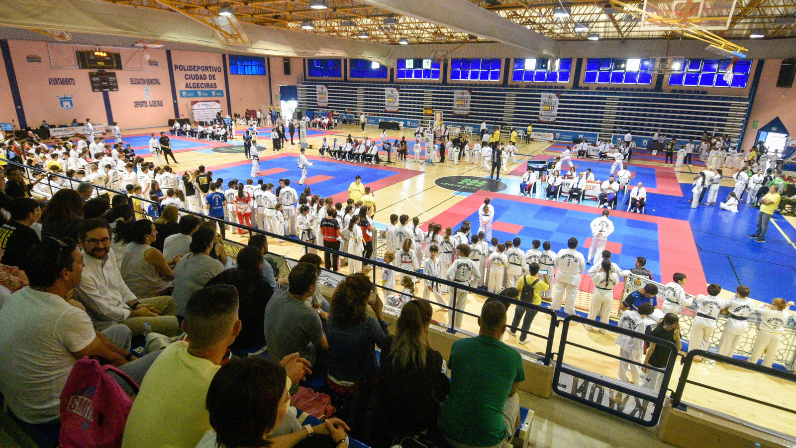 Un torneo de Taekwon-Do ITF en el pabellon Ciudad de Algeciras