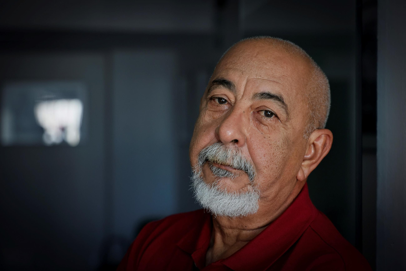 El escritor Leonardo Padura (La Habana, 1955), fotografiado ayer en Sevilla.