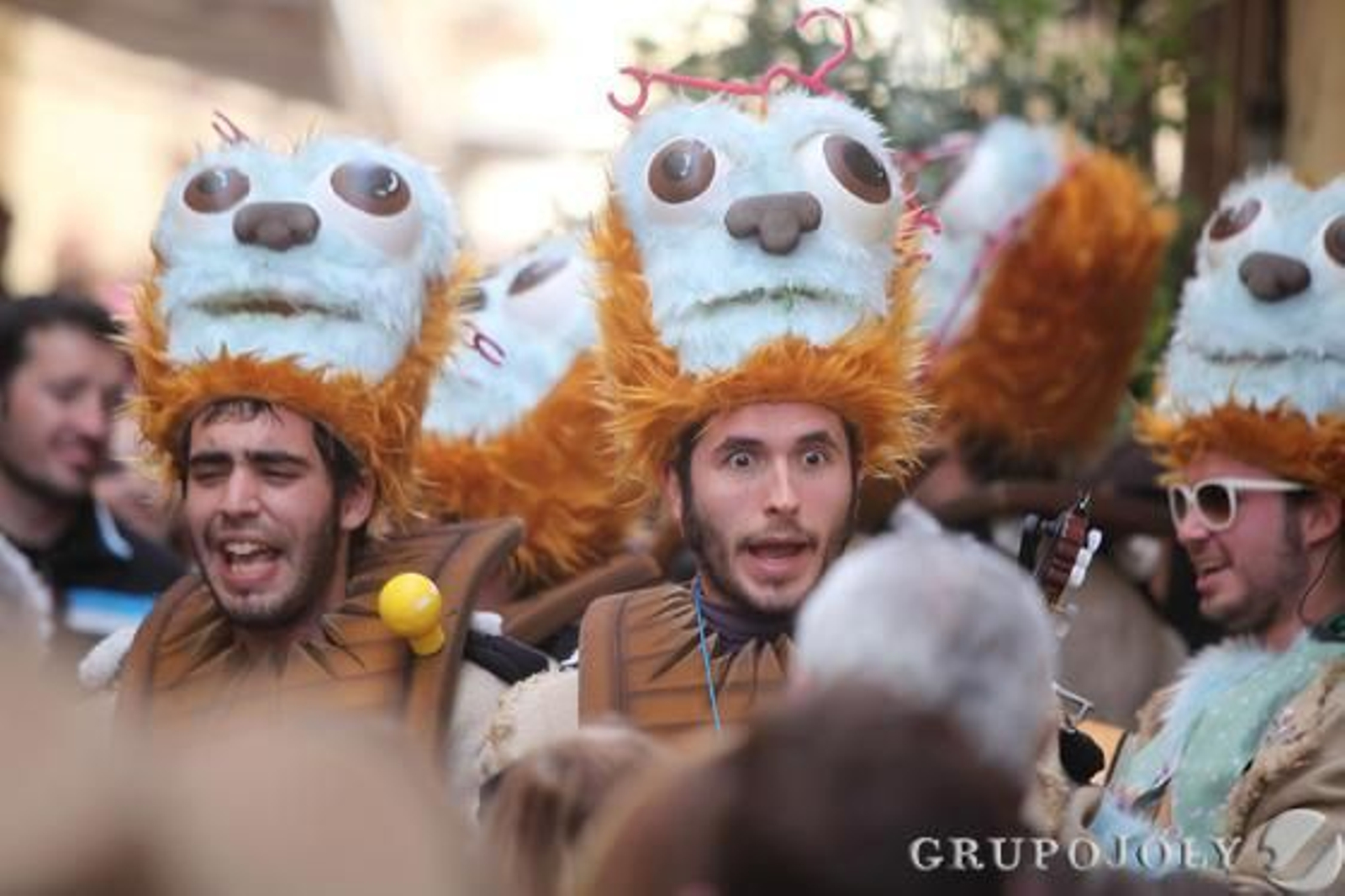 Las agrupaciones aprovechan los últimos coletazos del Carnaval.

Foto: Jesus Marin