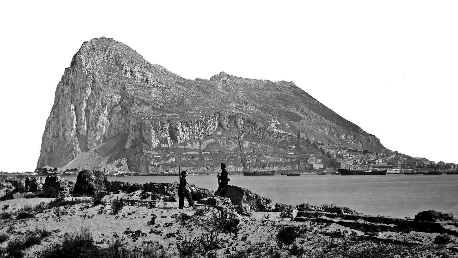 El Fuerte de San Felipe, en poniente. El Fuerte de San Felipe, en poniente.