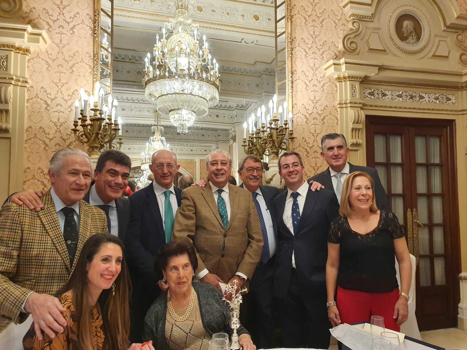 María Jesús Madrigal, socia de honor del Club Cultural Guadalquivir