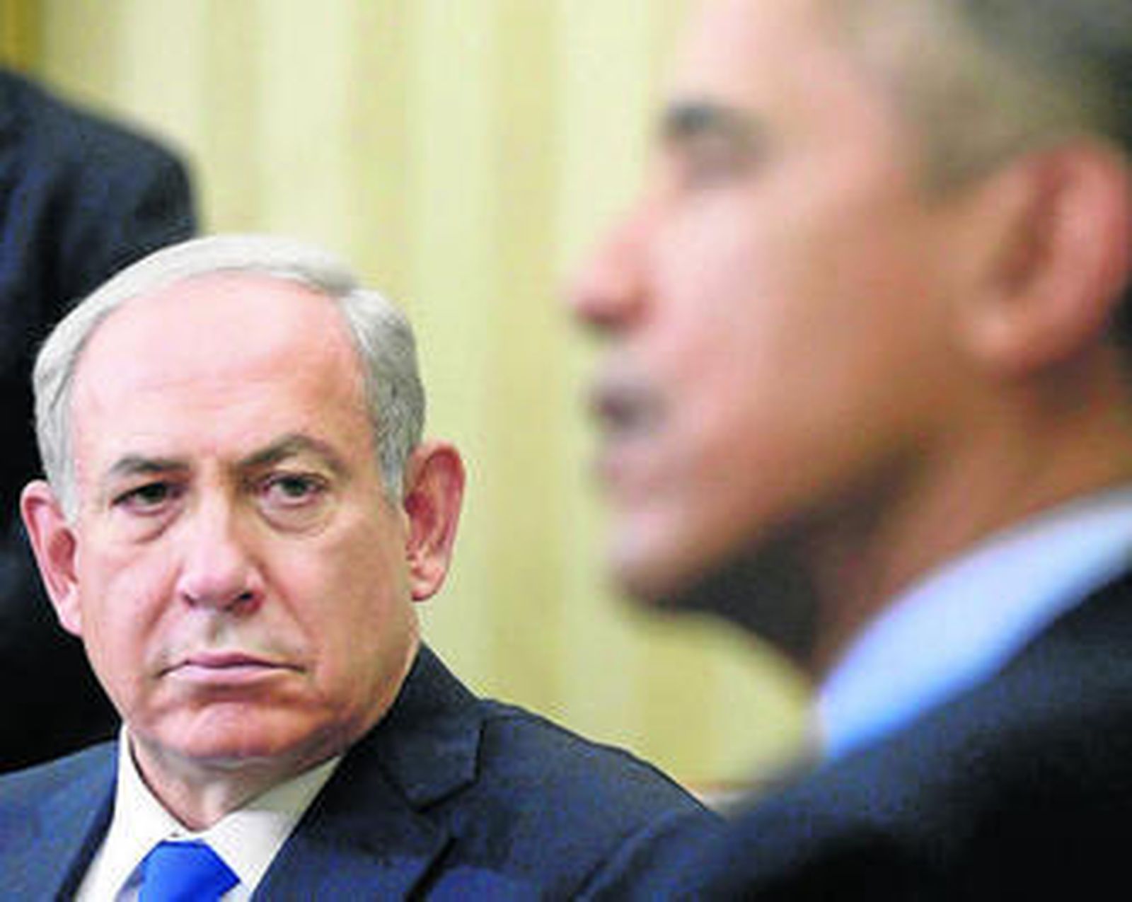 Benjamin Netanyahu conversa con Barack Obama, en la reunión que mantuvieron ayer en la Casa Blanca.