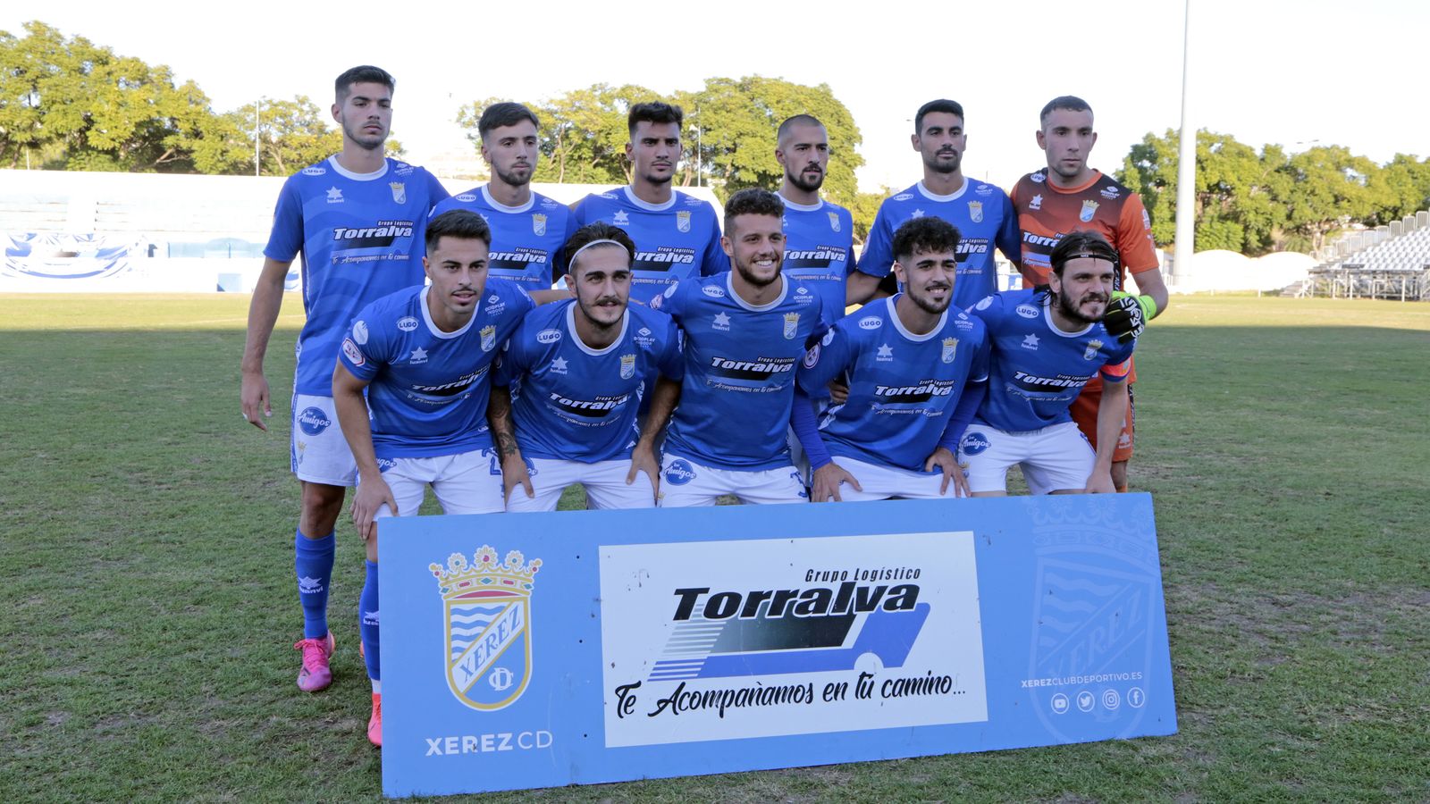 Imágenes del Xerez CD y el CD Rota en el Pedro S. Garrido