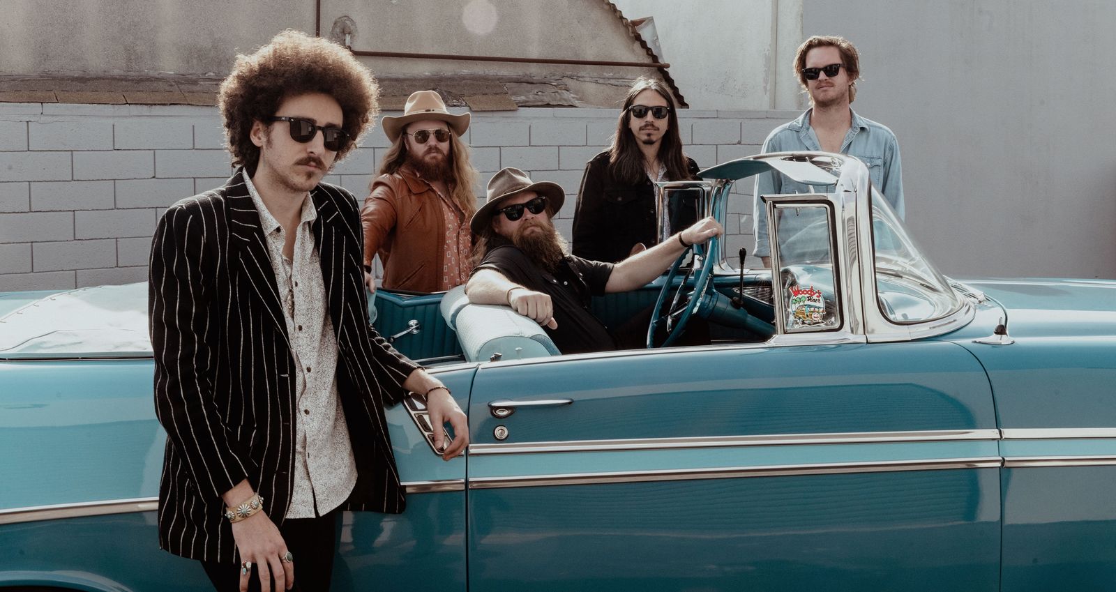 Robert Jon & The Wreck.