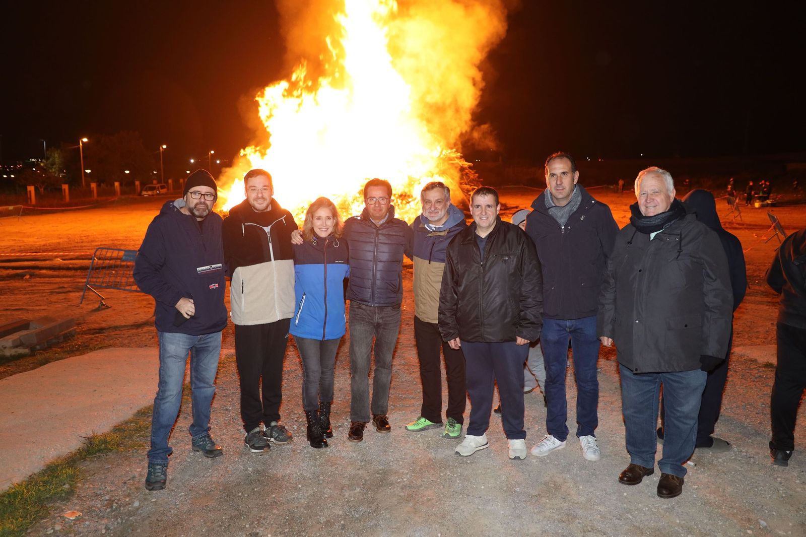 El equipo de gobierno de El Ejido disfruta de San Antón.