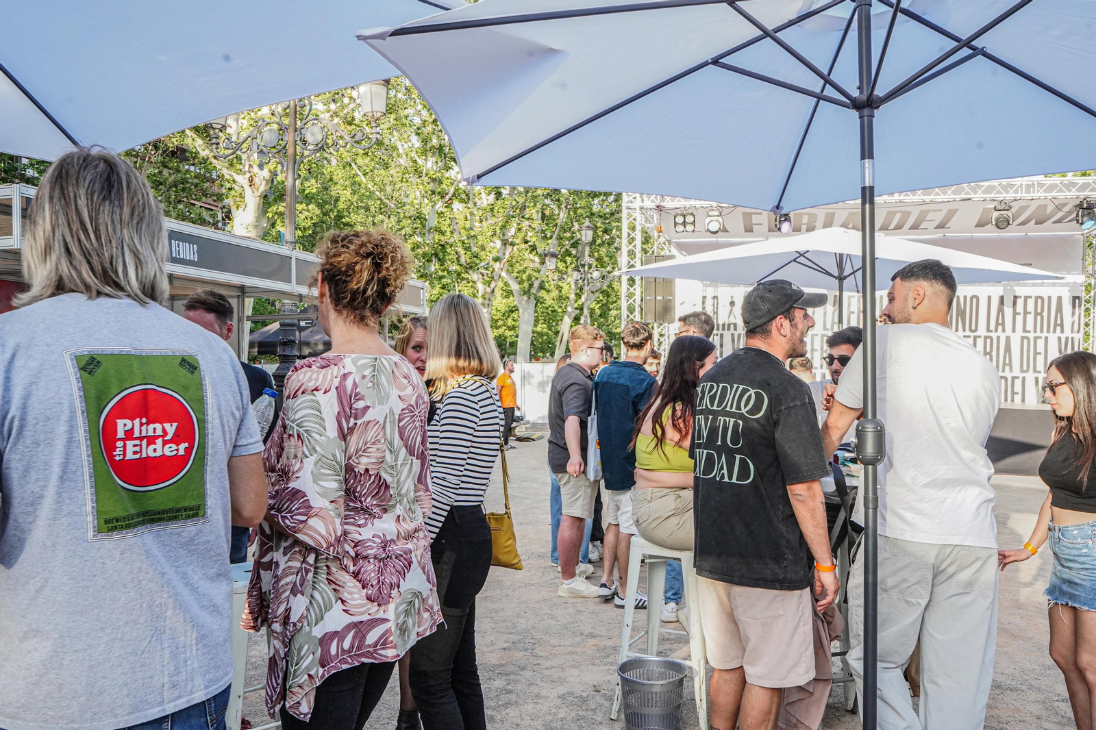 Encuéntrate en las fotos de la Feria del Vino