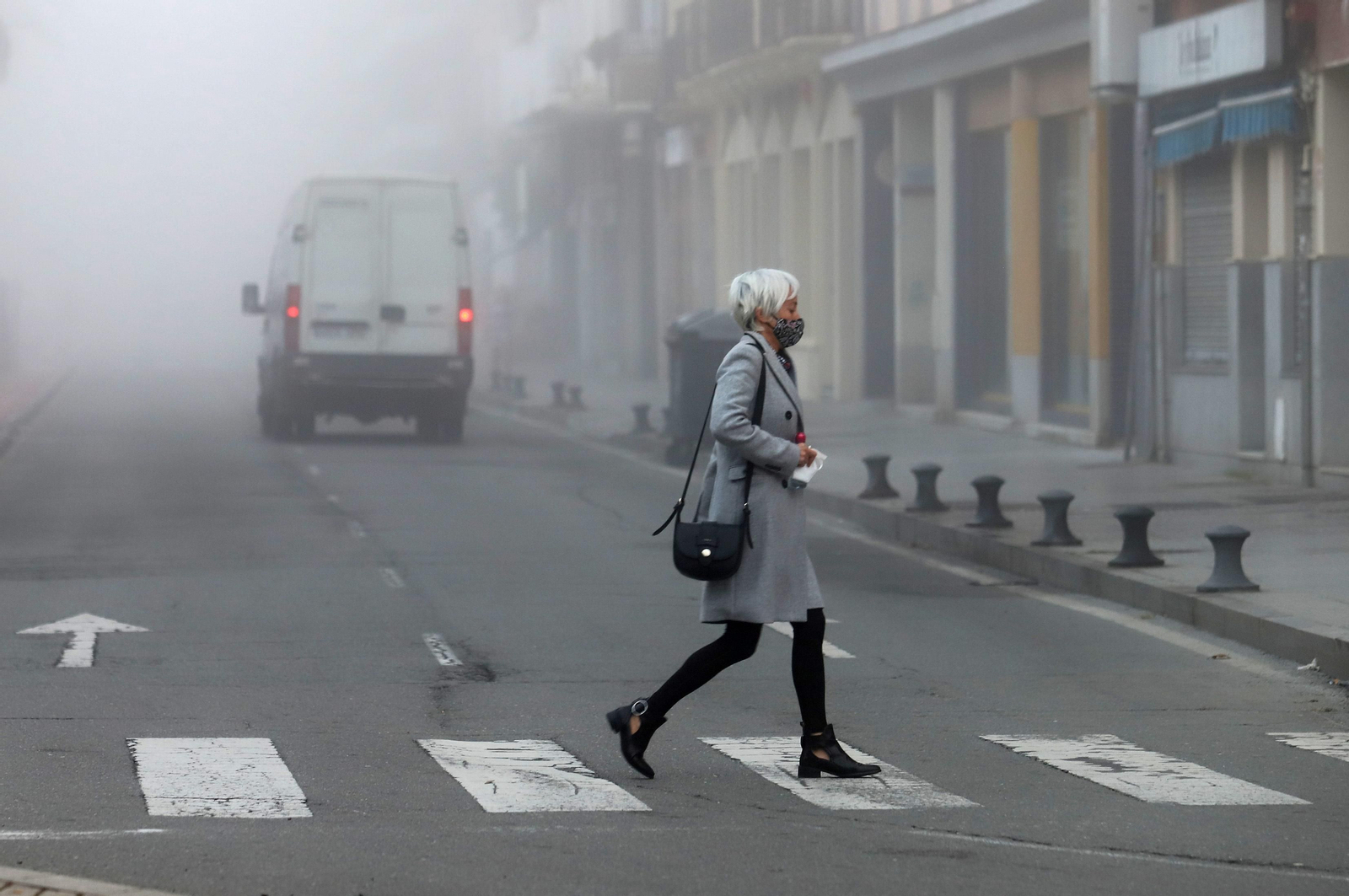 Imágenes de la mañana de niebla en Huelva