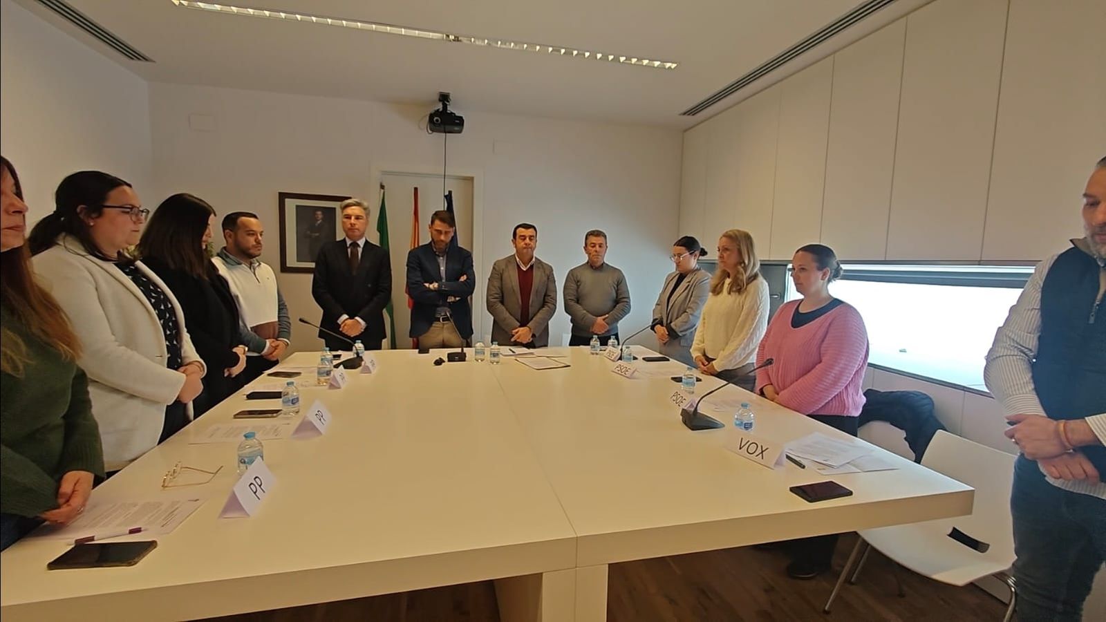 Homenaje del Pleno de Obejo a las víctimas del accidente de Adamuz.