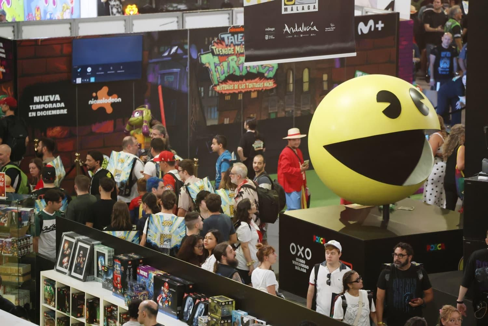 En el interior de la Comic-Con de Málaga en fotos: cómics, figuras y disfraces