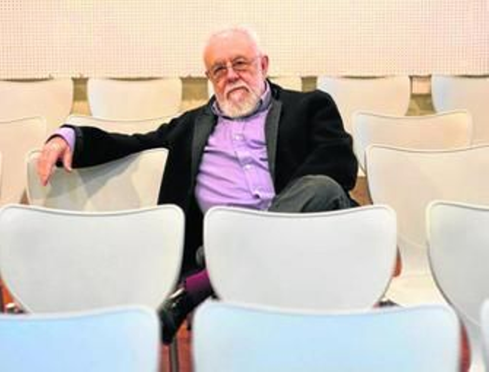 El escritor y cineasta Gonzalo Suárez, fotografiado el pasado viernes en Sevilla, donde presentó con el Centro Andaluz de las Letras su nuevo libro.