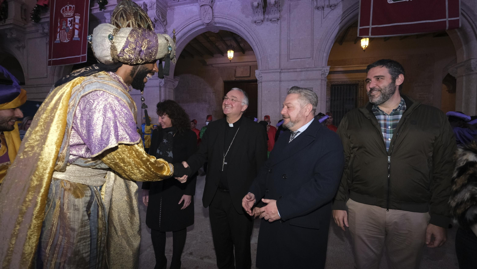 Imágenes de la Cabalgata de los Reyes Magos en Almería